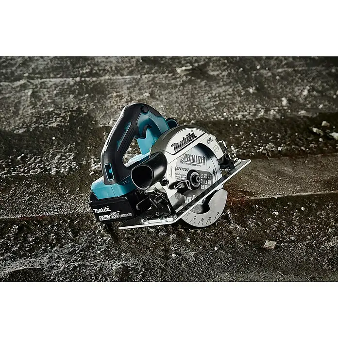 Makita LXT 18V Akku-Handkreissäge DHS660RTJ - 18 V, 2 Akkus, 5 Ah, Durchmesser Sägeblatt: 165 mm, 0 U/min - 5.000 U/min - Makita Akku-Handkreissäge mit 18V Akku. Ideal zum Sägen von Holz und anderen Materialien mit hoher Präzision und Leistung.