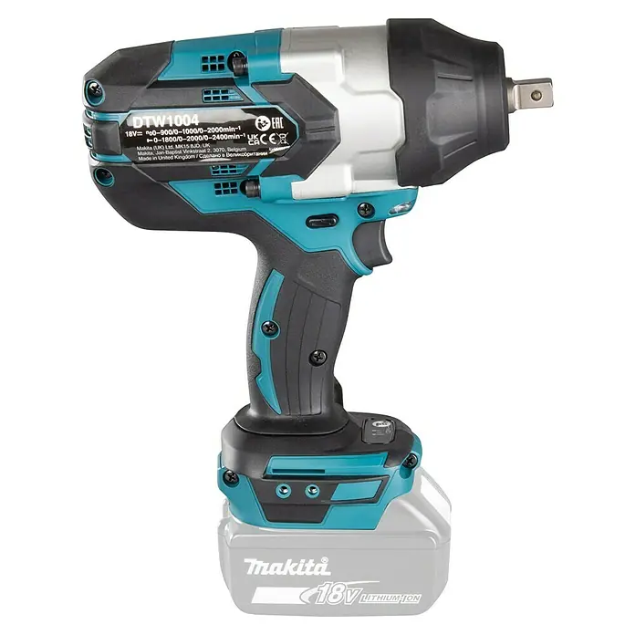 Makita LXT 18V Llave de impacto de batería DTW1004Z - 18 V, Sin batería, 4 Ah, 1.050 Nm - Primer plano de una llave de impacto inalámbrica Makita DTW1004 con una batería de iones de litio de 18 V.