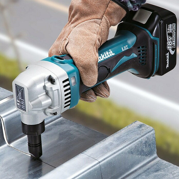 Makita LXT 18V Roedora de chapa DJN161 (18 V, Sin batería) | BAUHAUS
