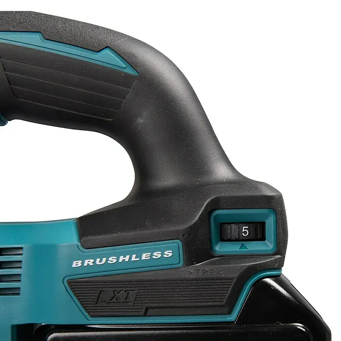 Makita LXT 18V Akku-Pendelhubstichsäge DJV184Z - 18 V, Li-Ionen, Anzahl Akkus: Ohne Akku, Leerlaufhubzahl: 0 /min - 3.000 /min - Nahaufnahme einer Makita Akku-Stichsäge mit variabler Geschwindigkeitseinstellung auf Stufe 5 und bürstenlosem Motor.