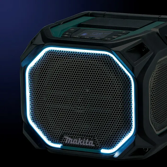 Makita Bluetooth-Lautsprecher MR014GZ - 40 V, Ohne Akku - Makita Baustellenradio mit auffälliger blauer LED-Beleuchtung für eine robuste Audio-Wiedergabe auf jeder Baustelle.