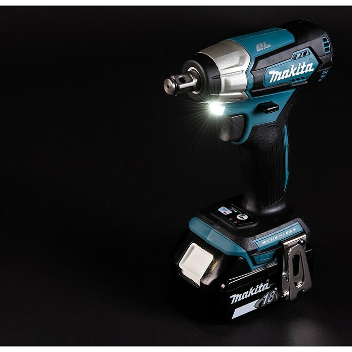 Makita LXT 18V Llave de impacto de batería DTW181 (18 V, Sin batería, 210 Nm) | BAUHAUS