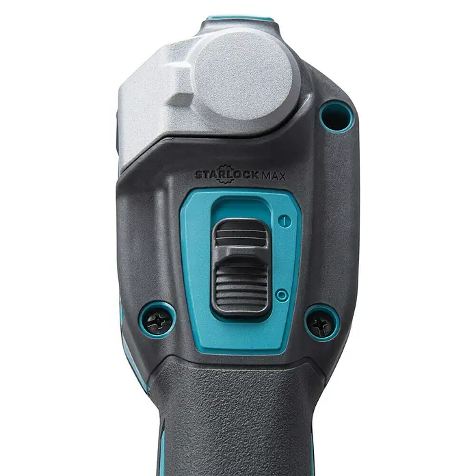 Makita XGT 40V max. Akku-Multifunktionswerkzeug ‎TM001GZ - 40 V, Ohne Akku - Detailaufnahme eines oszillierenden Elektrowerkzeugs mit StarLock Max Aufnahme, das hohe Leistung und schnellen Zubehörwechsel bietet.