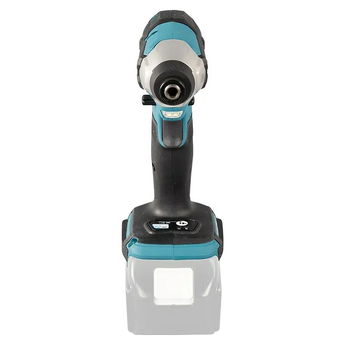 Makita LXT 18V Akku-Schlagschrauber DTD157Z - 18 V, Ohne Akku, 140 Nm - Nahaufnahme eines Makita Akku-Schlagschraubers mit LED-Licht. Das Werkzeug präsentiert sich in Schwarz und Türkis mit einem gut sichtbaren Bohrfutter.