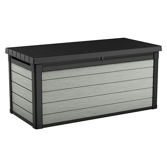 Keter Gartenbox Denali - 151,7 x 72,5 x 70 cm, Kunststoff - Diese Aufnahme zeigt eine robuste, graue und schwarze Gartenbox zur Aufbewahrung von Gartengeräten. Die Kiste hat eine wetterfeste Oberfläche.