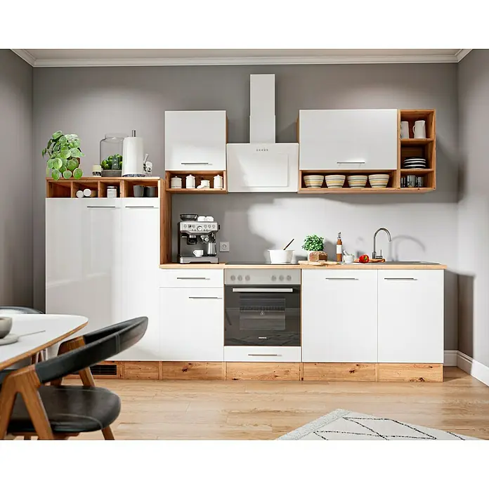 Respekta Composición de cocina Hilde - Ancho: 310 cm, Blanco, Con electrodomésticos - Cocina moderna y luminosa con armarios blancos y detalles de madera. La cocina tiene un diseño funcional y elegante.