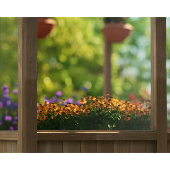 Palram – Canopia Invernadero Natura - Medidas ext. (An x Pr): 249 x 637 cm, Plástico, 4 mm, Natural - Una estructura de madera enmarca una vista panorámica de flores amarillas y moradas en un jardín con fondo borroso.