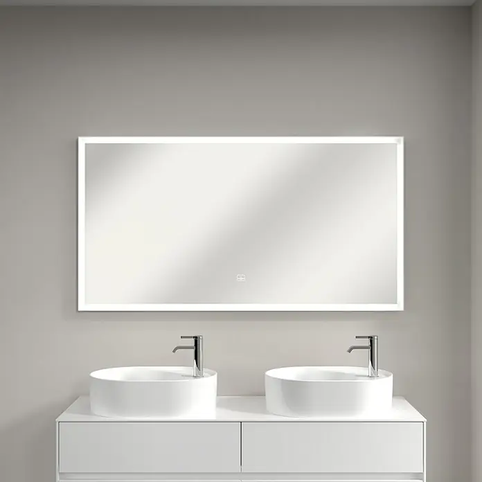 Villeroy & Boch Subway 3.0 Lichtspiegel - 140 x 75 cm, White Matt - Doppelwaschtisch mit beleuchtetem Spiegel.