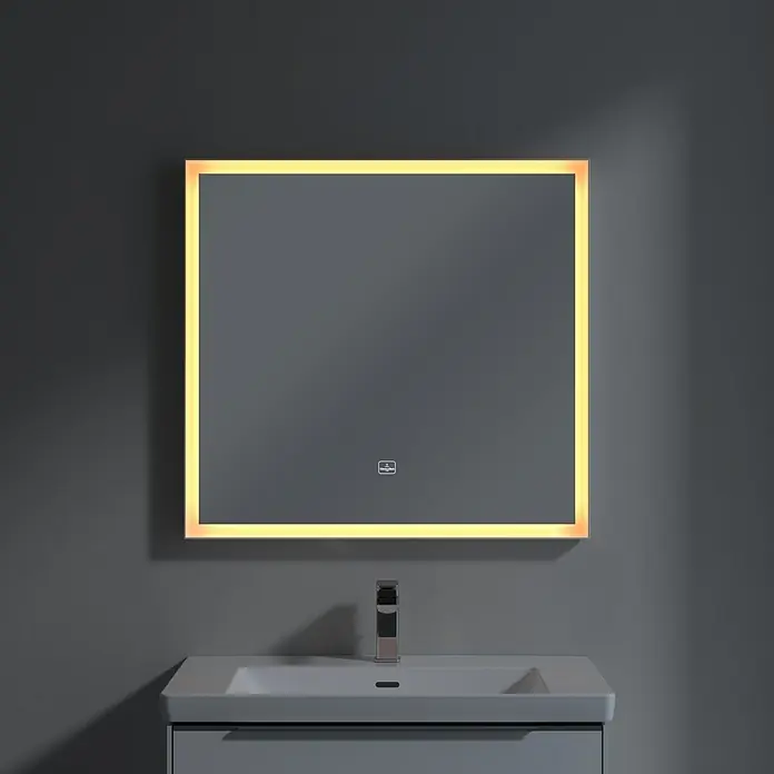 Villeroy & Boch Subway 3.0 Lichtspiegel - 80 x 75 cm, White Matt - Beleuchteter Spiegel mit warmem Licht für das Badezimmer, der eine elegante und moderne Atmosphäre schafft.