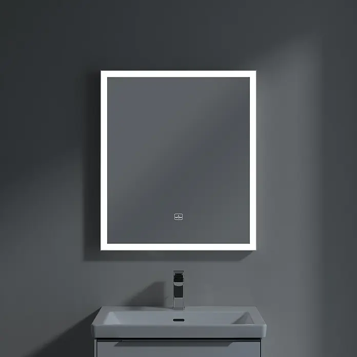 Villeroy & Boch Subway 3.0 Lichtspiegel - 65 x 75 cm, White Matt - Beleuchteter Badezimmerspiegel über einem modernen Waschbecken mit Armatur vor einer grauen Wand.