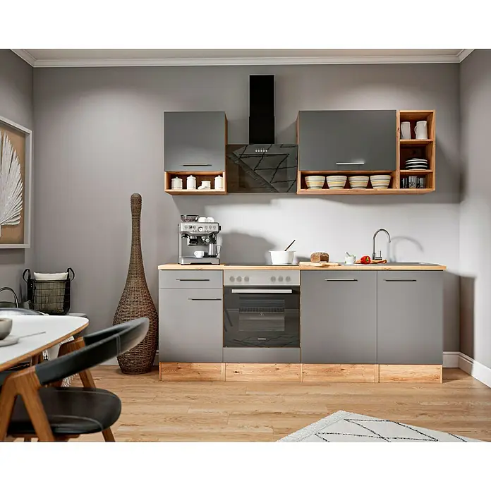 Respekta Cocina compacta Hilde - Ancho: 220 cm, Gris, Se pueden montar de forma intercambiable, Con electrodomésticos - Cocina de diseño moderno con armarios grises, detalles de madera y una elegante campana extractora. La cocina ofrece un ambiente acogedor.
