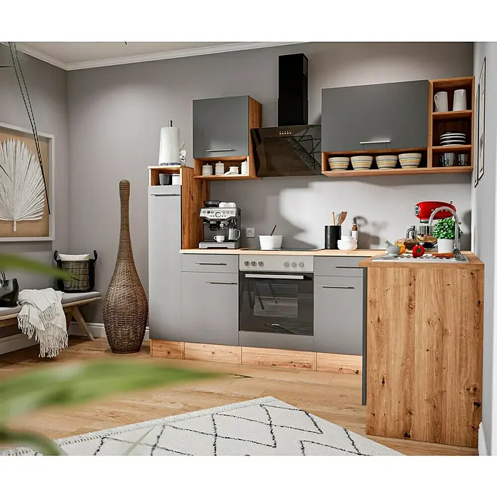 Respekta Cocina esquinera Hilde - Ancho: 250 cm, Gris, Mate, Efecto madera, Con electrodomésticos - Cocina moderna con armarios grises, estantes de madera y campana extractora negra. La cocina dispone de varios electrodomésticos y utensilios.