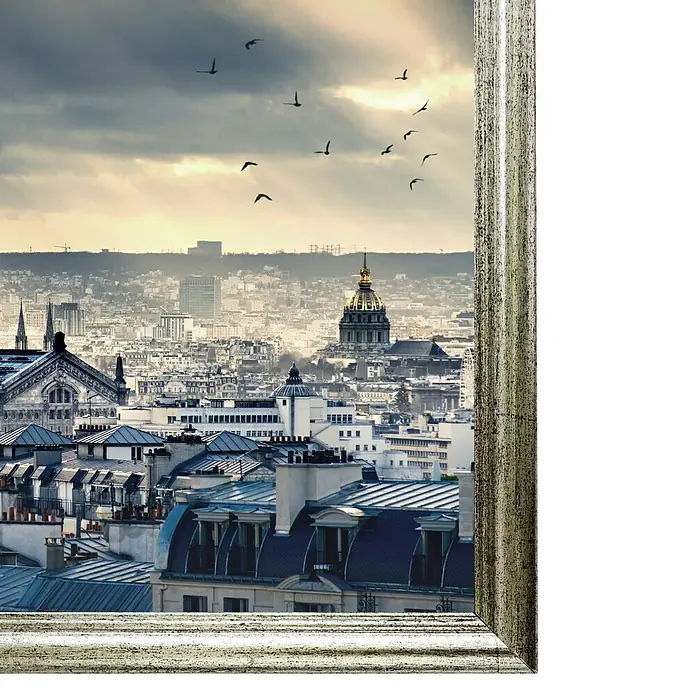 Nielsen Holzrahmen Ascot - 13 x 18 cm, Silber, Glas - Gerahmtes Bild einer Stadtsilhouette mit Vögeln am Himmel, eingefangen in gedämpften Farben.