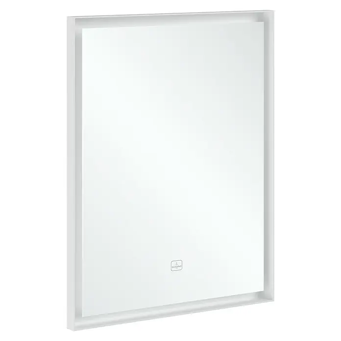 Villeroy & Boch Subway 3.0 Lichtspiegel - 60 x 75 cm, White Matt - Ein schlichter, rechteckiger Spiegel mit einem weißen Rahmen, der ein minimalistisches und modernes Design für Badezimmer bietet.