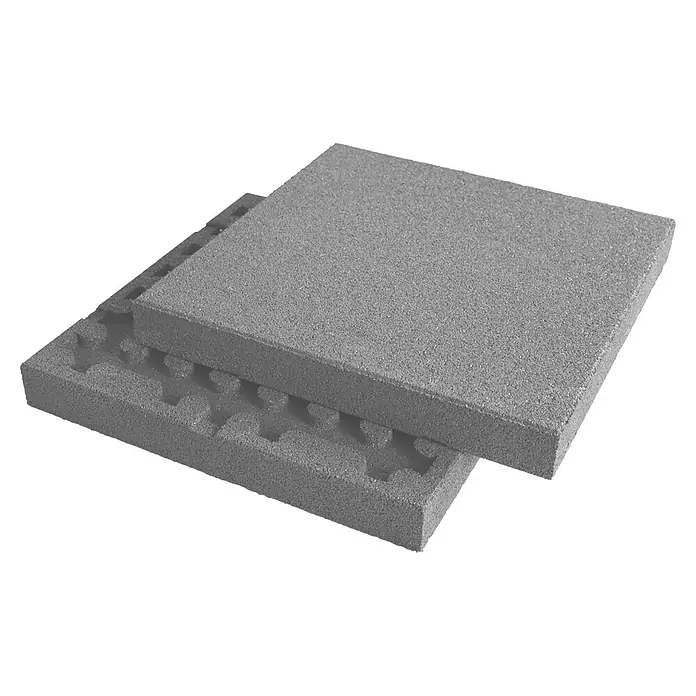 Fallschutzmatte - Grau, 50 x 50 x 6 cm - Bild von zwei grauen Akustikplatten. Diese Akustikplatten haben eine körnige Textur, wobei die untere Platte mit Aussparungen versehen ist.