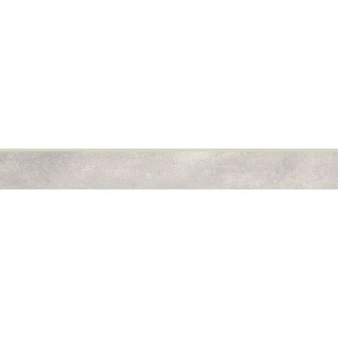 Sockelfliese Big Show XXL - 7,2 x 59,8 cm, Grau, Matt - Elegante, längliche Fliese mit einer feinen, hellgrauen Textur, ideal für moderne Innenräume und stilvolle Wandverkleidungen.