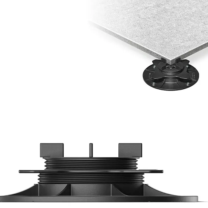 Langfit Stelzlager-Set M - Höhenverstellung: 18 mm - 36 mm, Kunststoff - Das Bild zeigt einen schwarzen, verstellbaren Terrassenlager für die einfache und schnelle Installation von Terrassendielen.
