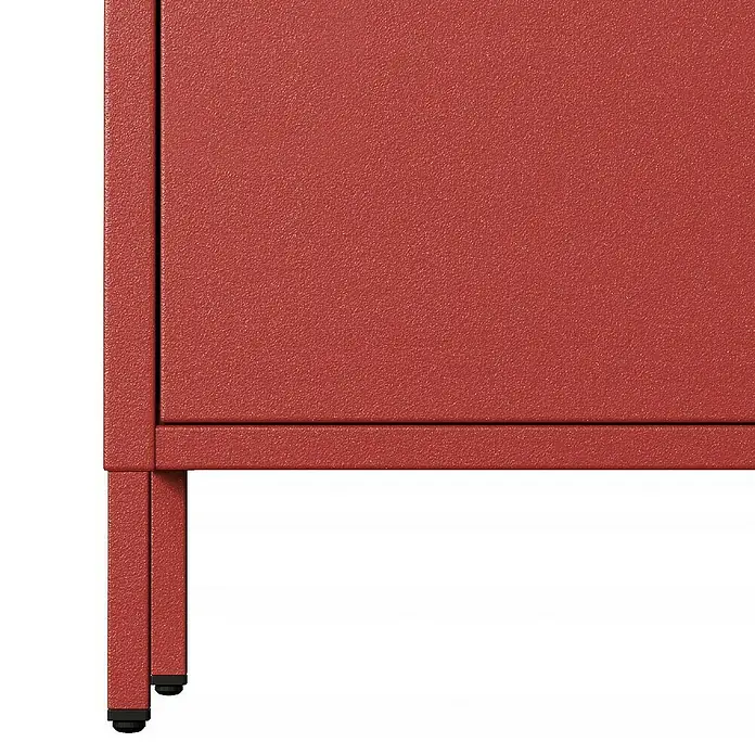 Jan Nowak Kommode Vito - B x T x H: 80 x 40 x 101,5 cm, Rot - Nahaufnahme eines roten Metallschranks, der die Textur und das Design des Möbelstücks hervorhebt.