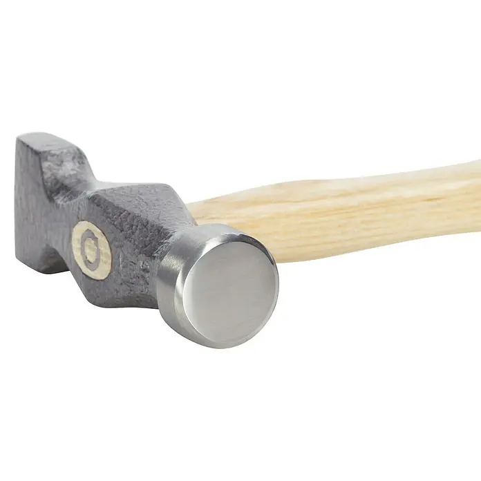 Picard Hammer Silberschmiede-Pinhammer 184 ES - Gewicht Kopf: 375 g, Material Stiel: Eschenholz, Breite: 115 mm - Nahaufnahme eines Schlosserhammers mit Holzgriff, ideal für Präzisionsarbeiten und Handwerksprojekte.