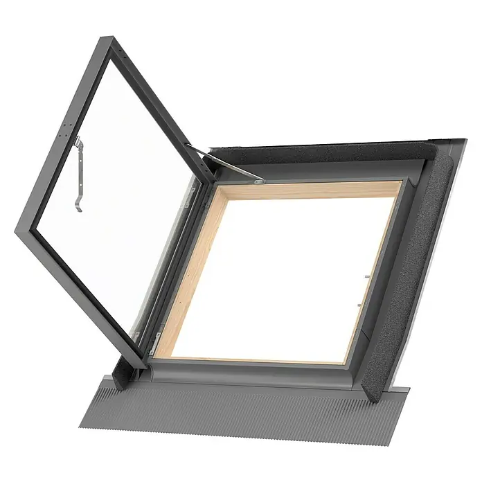 Dachausstieg - 65 x 65 cm, Farbton außen: RAL 7043, Mit Öffnungsbegrenzer - Ein geöffnetes Dachfenster mit grauem Rahmen und Holzverkleidung, das Licht und Luft in den Raum lässt.