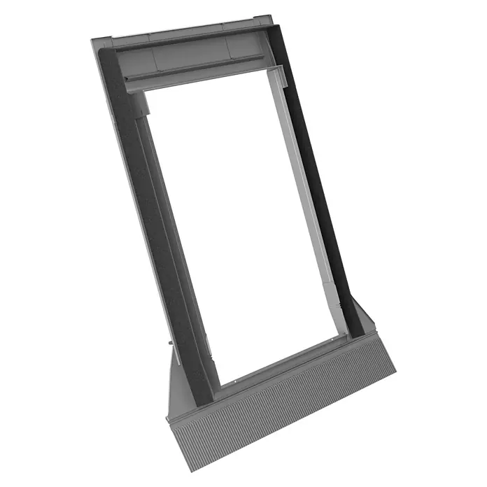 Solid Elements Eindeckrahmen Universal EDZ - 66 x 118 cm - Detailaufnahme eines Dachfensterrahmens, der die Konstruktion und Isolierung des Fensters zeigt.