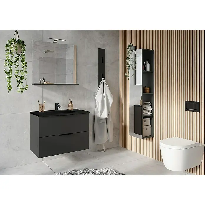 Germania Crandon Badmöbel-Set - Gesamtbreite Badmöbel: 81 cm, Graphit, Farbe Waschbecken: Schwarz - Modernes Badezimmer mit schwarzem Waschtischunterschrank, Spiegelschrank und hängendem WC vor einer Holzwand. Elegantes Design für ein stilvolles Bad.