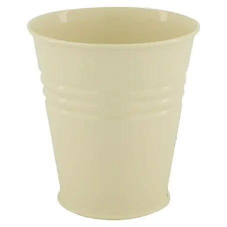 Cubo metálico