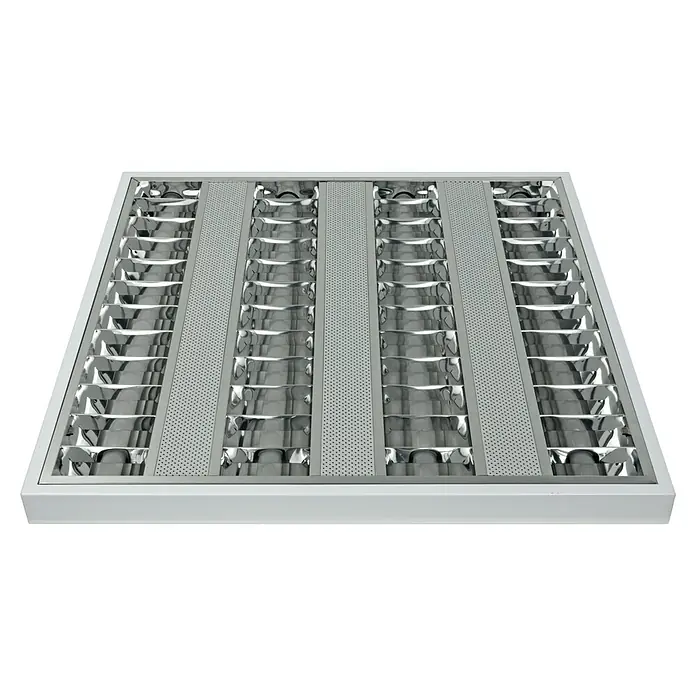 E2 elektro LED-Deckenleuchte Nostal - 42 W, L x B x H: 62 x 62 x 4 cm, Neutralweiß - Ansicht einer versenkten Rasterleuchte mit reflektierenden Oberflächen und perforierten Paneelen, die ein helles, modernes Erscheinungsbild bietet.