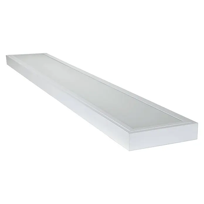E2 elektro LED-Deckenleuchte Prisma - 38 W, L x B x H: 118,5 x 20 x 4,5 cm, Kaltweiß - Längliche LED-Deckenleuchte in Weiß, ideal für Büros oder Geschäftsräume. Die Leuchte sorgt für eine gleichmäßige und helle Ausleuchtung.