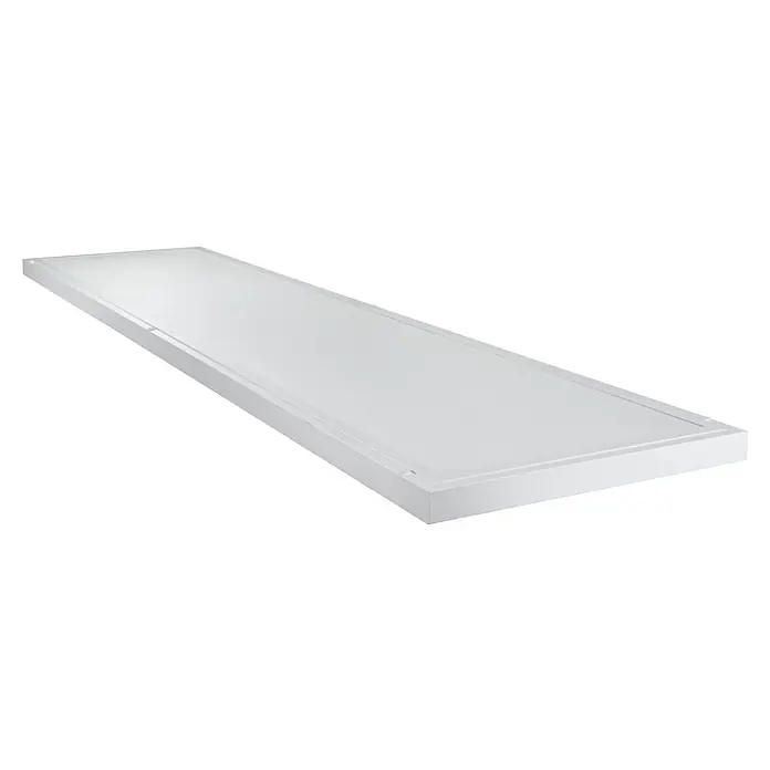E2 elektro LED-Einbauleuchte Tajo - 36 W, L x B x H: 128,5 x 32 x 3 cm, Weiß, Warmweiß - Das Bild zeigt eine rechteckige, weiße Duschwanne mit einem flachen Design. Die Duschwanne hat einen erhöhten Rand und ist auf einem schwarzen Hintergrund platziert.