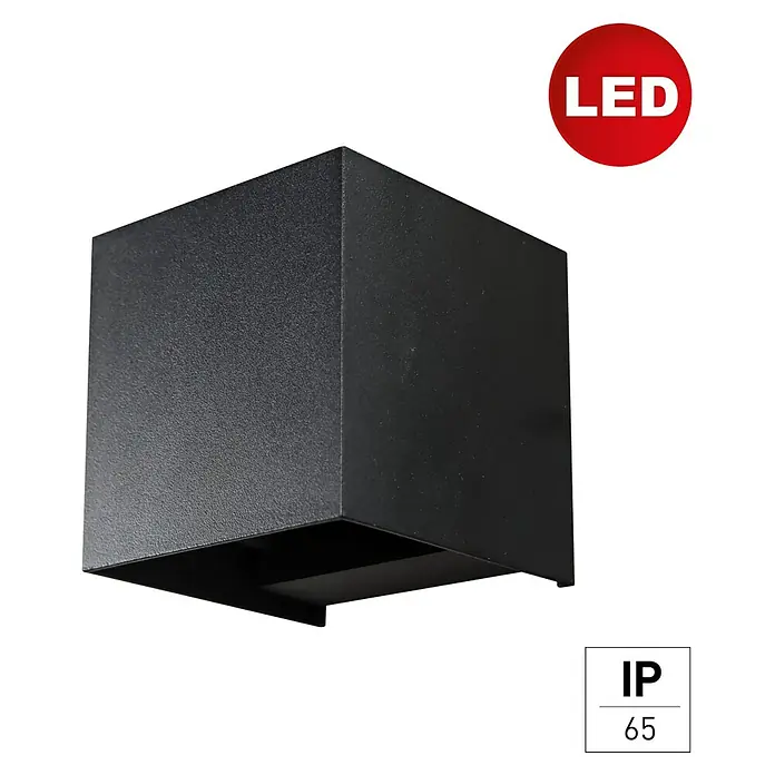 E2 elektro LED-Außenwandleuchte Kappa - 7 W, 10 x 10 x 10 cm, Anthrazit, IP65 - Nahaufnahme einer schwarzen LED-Würfel-Wandleuchte mit Schutzart IP65, ideal für den Außenbereich.