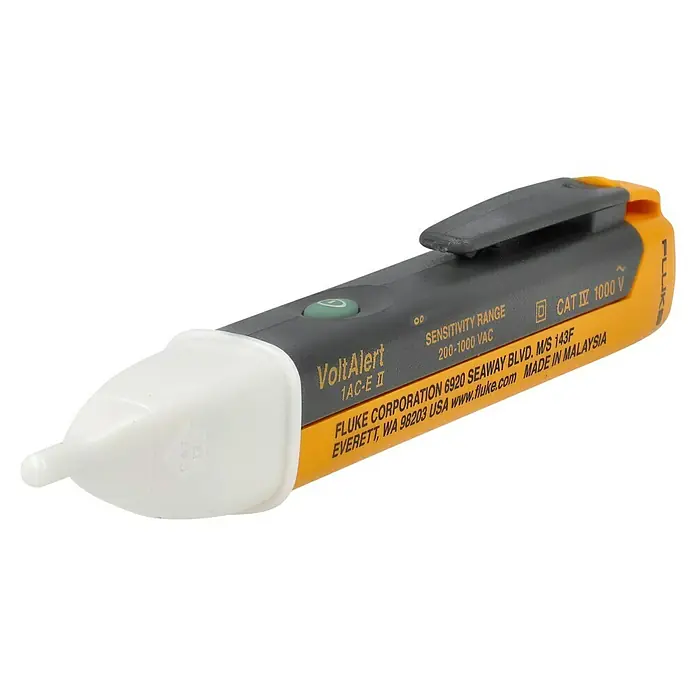 Fluke Kontaktloser Spannungsprüfer VoltAlert 1AC-II - 200 V - 1.000 V, IP40, CAT IV 1.000 V - Nahaufnahme eines Fluke VoltAlert 1AC-E II Spannungsprüfers, ideal zum berührungslosen Erkennen von Wechselspannung.