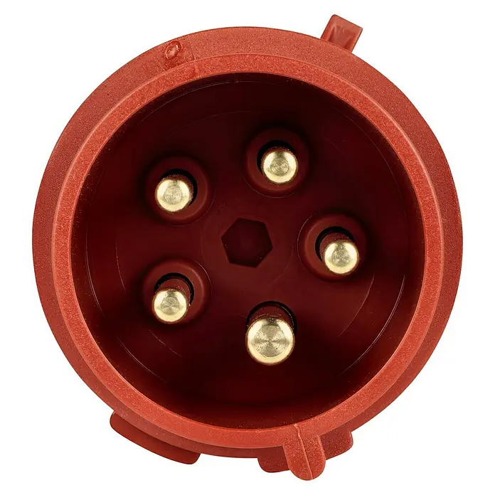 Mennekes CEE-Stecker - 32 A, 400 V, Polanzahl: 5 Stk., IP44 - Nahaufnahme eines roten Industriesteckers mit fünf Stiften, die für eine hohe Stromstärke ausgelegt sind. Robuste Bauweise für anspruchsvolle Umgebungen.
