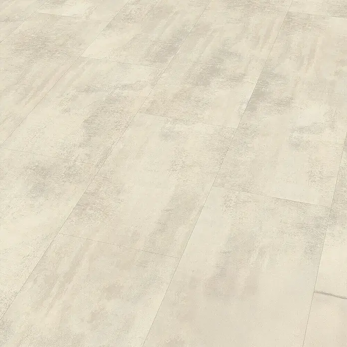 Egger Laminat Aquadura+ - Chromix weiss, 1.292 x 327 x 7,5 mm - Nahaufnahme eines hellen, strukturierten Vinylbodens, der eine moderne und elegante Atmosphäre vermittelt. Ideal für stilvolle Innenräume.