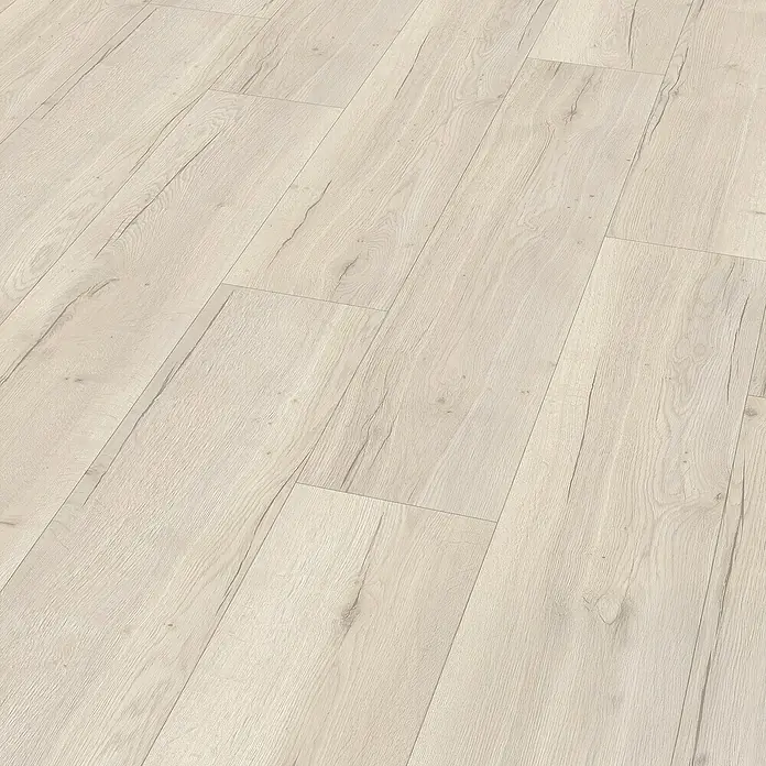 Egger Laminat Aquadura+ - Halifax Eiche creme, Landhausdiele, 1.292 x 246 x 7,5 mm - Dieses Bild zeigt einen Laminatboden mit einem hellen Holzdesign, der sich ideal für Wohnräume eignet. Die Oberfläche wirkt natürlich und einladend.