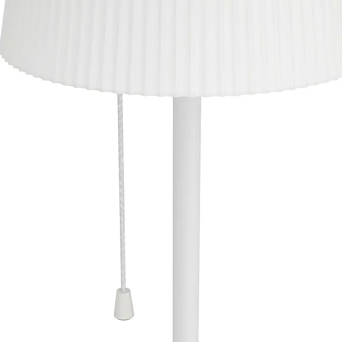 Eglo Solar-Stehleuchte Scordiano-L - Weiß, IP20, Ø x H: 13 x 120 cm - Nahaufnahme einer weißen Stehlampe mit plissiertem Lampenschirm und Zugschnur.