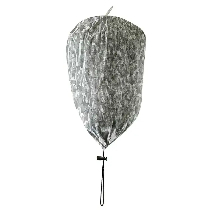 Windhager Wespennest Attrappe Wasp Away - 20 x 20 x 35 cm - Ein grauer, gemusterter Mikrofon-Windschutz mit einem schwarzen Mikrofonständer für klare Audioaufnahmen.