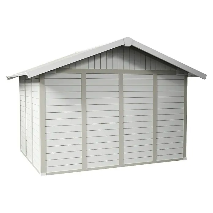 Grosfillex Gerätehaus Deco H7,5 - Außenmaß inkl. Dachüberstand (B x T): 370 x 298 cm, Kunststoff, Weiß/Grau-grün, 7,5 m² - Diese Aufnahme zeigt ein Gartenhaus aus Holz mit horizontaler Verkleidung und einem Giebeldach. Die Farbpalette ist überwiegend neutral gehalten.