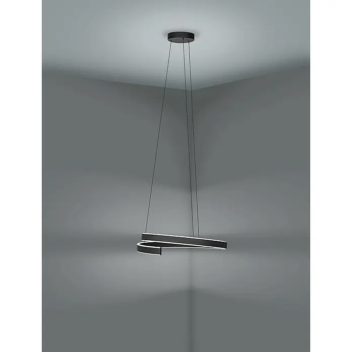 Eglo LED-Pendelleuchte rund Andabaia-Z - 42,5 W, Ø x H: 60 x 154 cm, Schwarz, Kaltweiß - Eine moderne LED-Hängeleuchte mit geschwungenem Design in einem grauen Raum, die ein elegantes und minimalistisches Ambiente schafft.