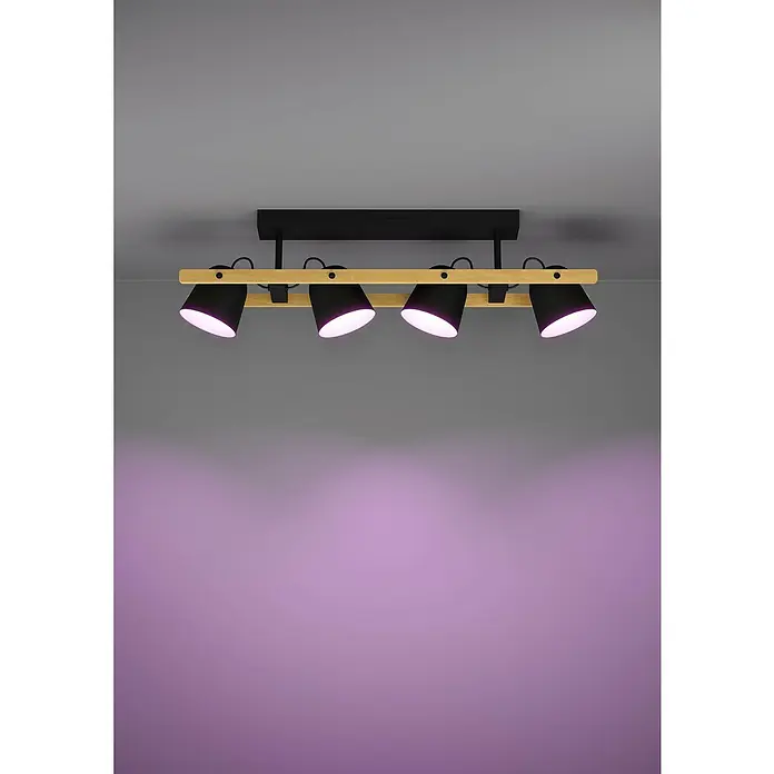 Eglo Connect LED-Deckenleuchte Hornwood-Z - L x B x H: 78 x 14 x 16 cm, Schwarz, Braun, RGBW - Deckenleuchte mit vier schwarzen Strahlern an hellem Holz und schwarzer Halterung für eine moderne Beleuchtung im Raum.
