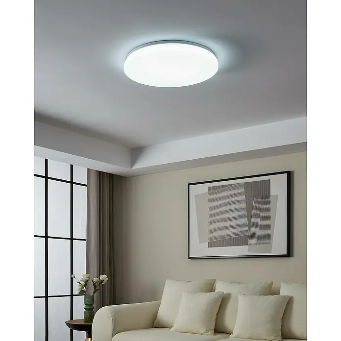 Eglo connect.z LED-Deckenleuchte rund Totari-Z - 44,8 W, Ø x H: 53 x 7 cm, Weiß, Neutralweiß - Runde Deckenleuchte mit hellem Licht in einem modernen Wohnzimmer, sorgt für eine angenehme Atmosphäre.