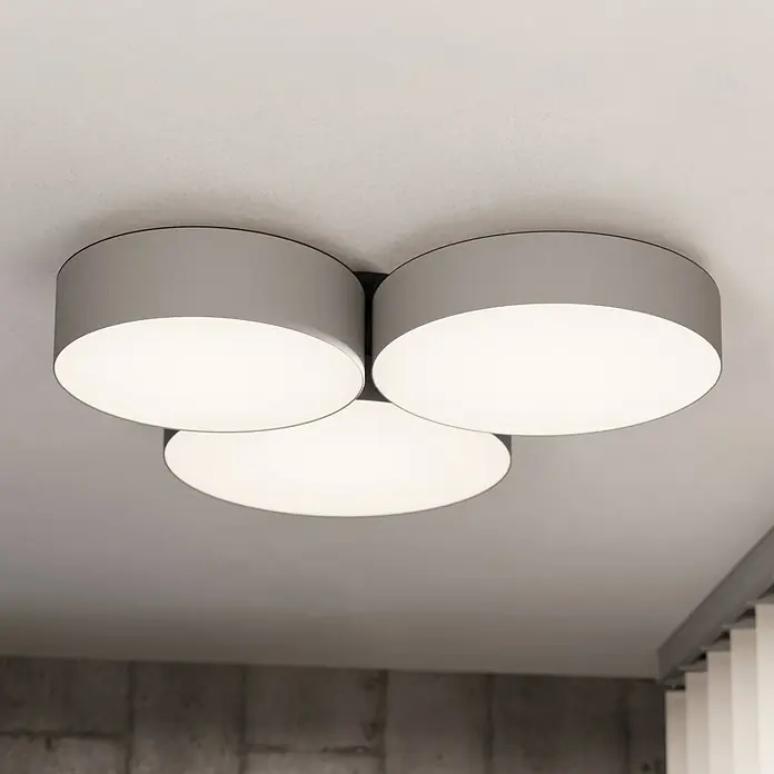 Eglo Connect LED-Deckenleuchte Barbano-Z - L x B x H: 56,5 x 60,5 x 9 cm, Schwarz, RGBW - Deckenleuchte mit drei runden, hellen Lichtelementen in Grau und Schwarz für eine moderne Beleuchtung im Raum.