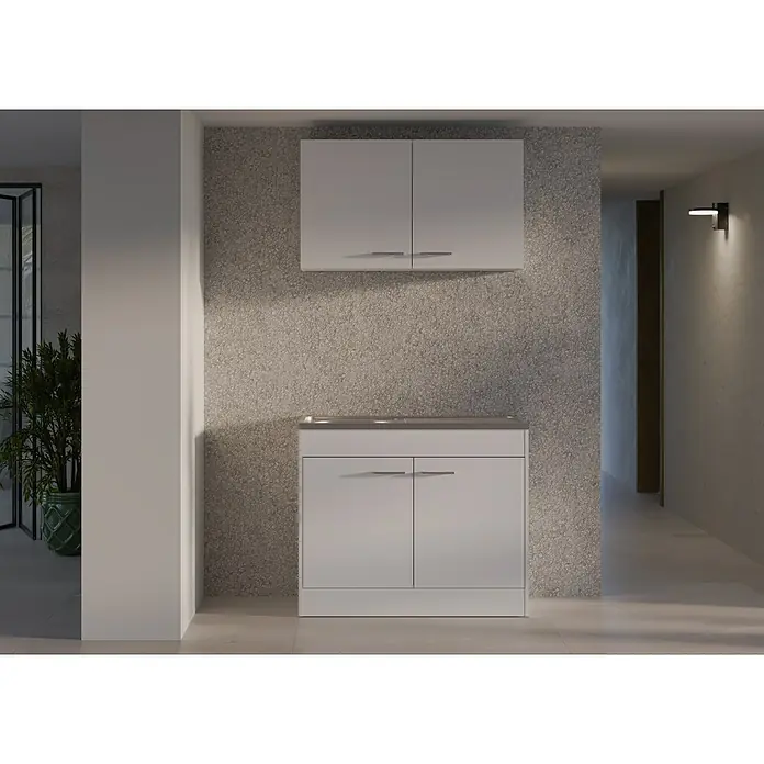 Stolarz-Lempert Küchen-Hängeschrank Basic - 30,6 x 100 x 58 cm, Weiß - Bild eines Badezimmerschranks mit Spüle und einem Hängeschrank in einem modern eingerichteten Raum mit grauen Wänden und Flur.