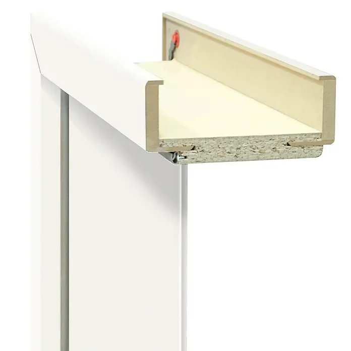 Classen PL Türzarge - 860 x 1.985 mm, Wandstärke: 140 mm, DIN Anschlag: Links, Monari Weiß - Detailaufnahme eines weißen Schranks mit Innenleben, das die Konstruktion und das Material des Schranks zeigt.