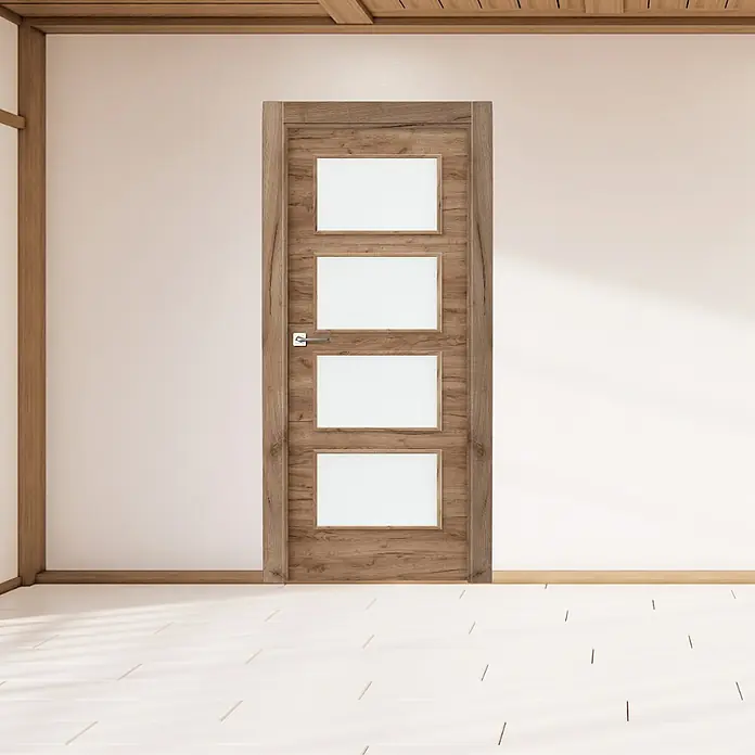 Solid Elements Puerta acristalada Cognac - 82,5 x 203 cm, Derecha, Roble, Maciza - Una puerta de madera con cuatro paneles de vidrio situada en una habitación luminosa. La puerta tiene un aspecto moderno y elegante.