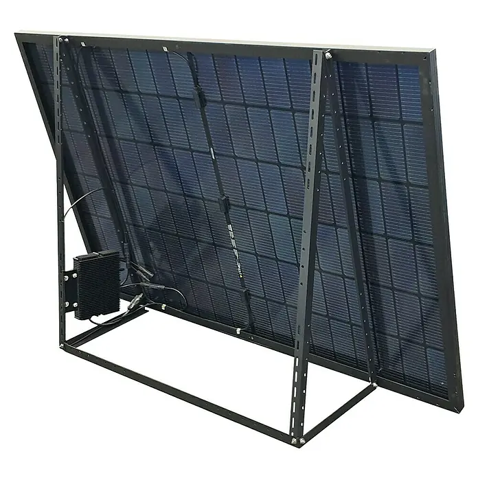 Schwaiger Aufständerung - Passend für: Solarmodule - Solarpanel auf einer Metallhalterung, die eine nachhaltige Energielösung bietet. Ideal für netzunabhängige Stromversorgung.