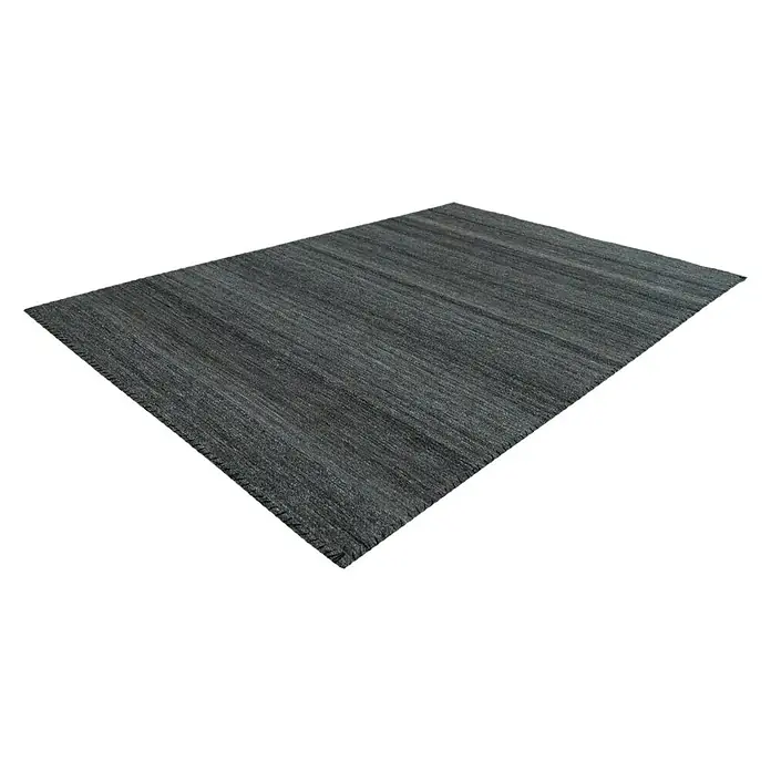 Kayoom Flachgewebeteppich Phönix - Anthrazit, 290 x 200 cm, 75 % Wolle, 20 % Baumwolle, 5 % Polyester - Ein rechteckiger, grauer Teppich mit dezenter Textur auf schwarzem Hintergrund. Ideal für moderne Wohnräume, bietet Komfort und Stil.