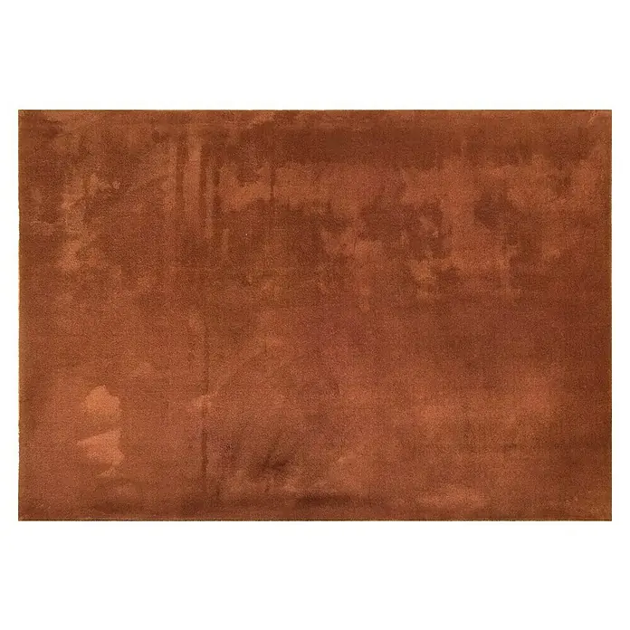 Alfombra de pelo corto Toscana - Teja, 110 x 60 cm, 100% Poliéster, Antideslizante - Primer plano de una alfombra marrón con una textura sutil. Ideal para espacios que buscan calidez y confort.