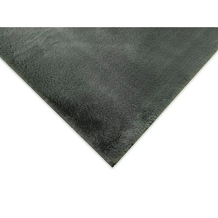 Alfombra de pelo corto Bunny - Verde, 110 x 60 cm, 100% poliéster - Primer plano de una alfombra gris que muestra una textura suave, ideal para agregar un toque acogedor a los espacios habitables.