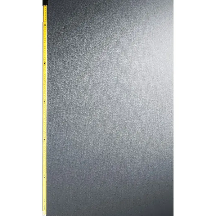 D-c-fix Metalleffektfolie Metallic - 150 x 67,5 cm, Stahlgrau, Selbstklebend - Graue, strukturierte Oberfläche mit gelbem Messband an der Seite zur Größenmessung. Produkt zur Verwendung bei Messungen, mit feiner Textur.